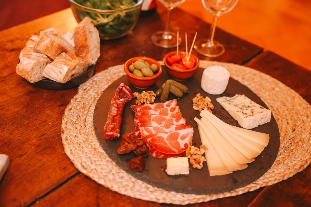 ardoise fromage et charcuterie